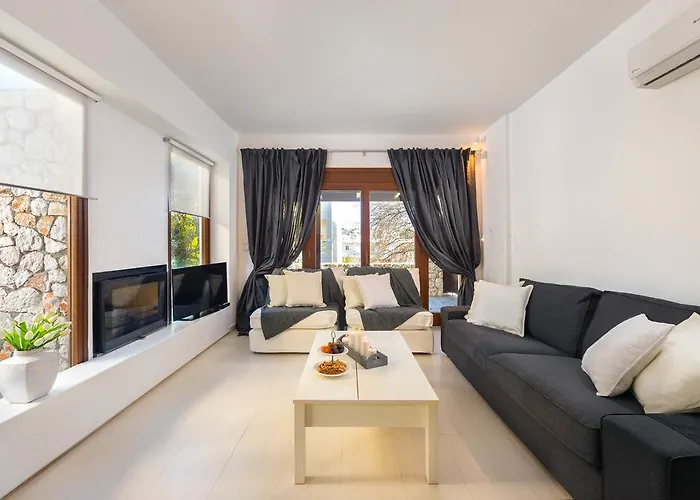 Katerina Boutique Villa *